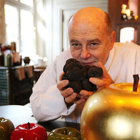 Relais Et Chateaux Michel Trama Puymirol Buitenkant foto