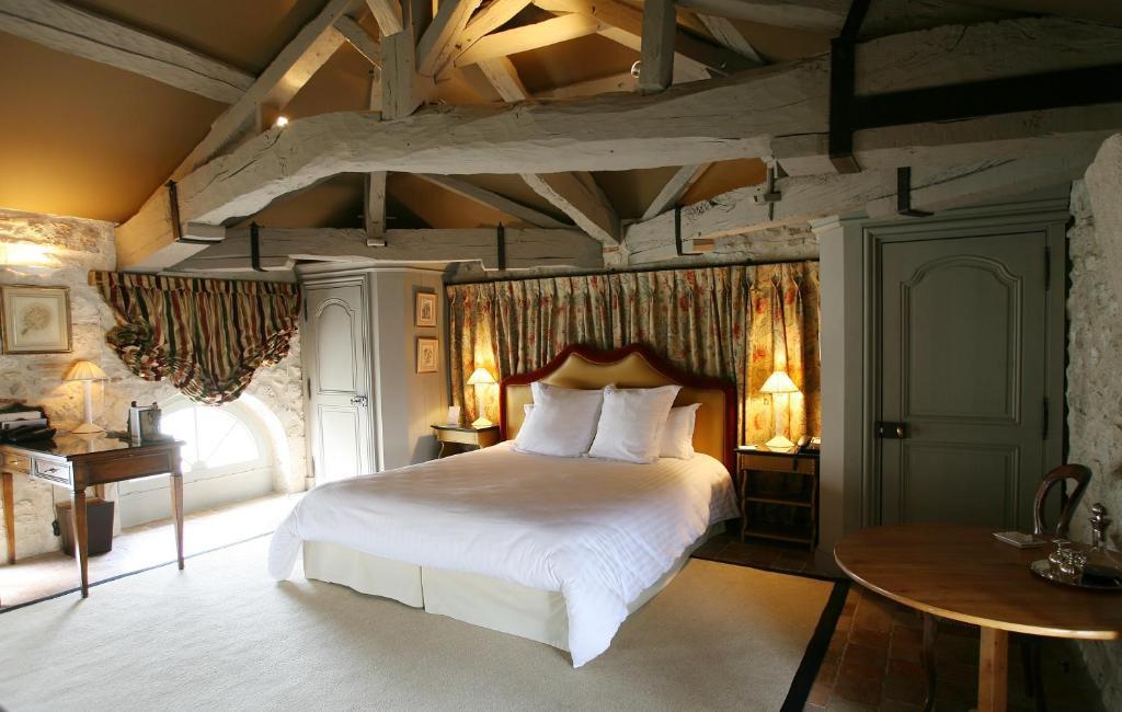 Relais Et Chateaux Michel Trama Puymirol Kamer foto